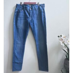 7 For All Mankind Roxanne Jeans Women's Size 31 Denim Blue Straight Leg Mid Rise